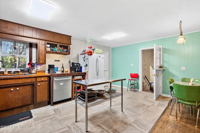 2900 Brices Creek Road, New Bern, NC 28562