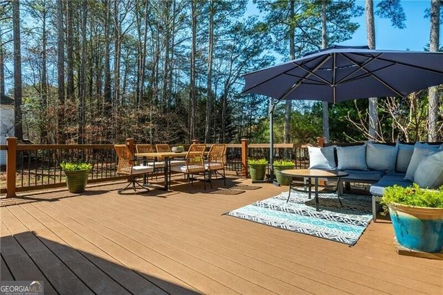 11190 Surrey Park Trail, Johns Creek, GA 30097