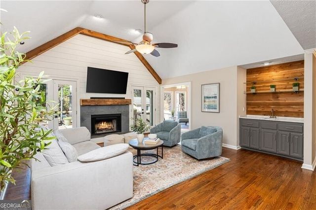 11190 Surrey Park Trail, Johns Creek, GA 30097