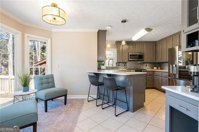 11190 Surrey Park Trail, Johns Creek, GA 30097