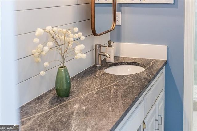 11190 Surrey Park Trail, Johns Creek, GA 30097