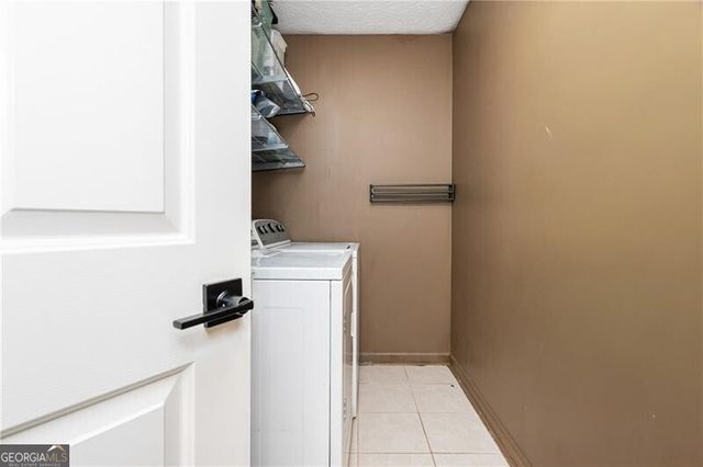 11190 Surrey Park Trail, Johns Creek, GA 30097