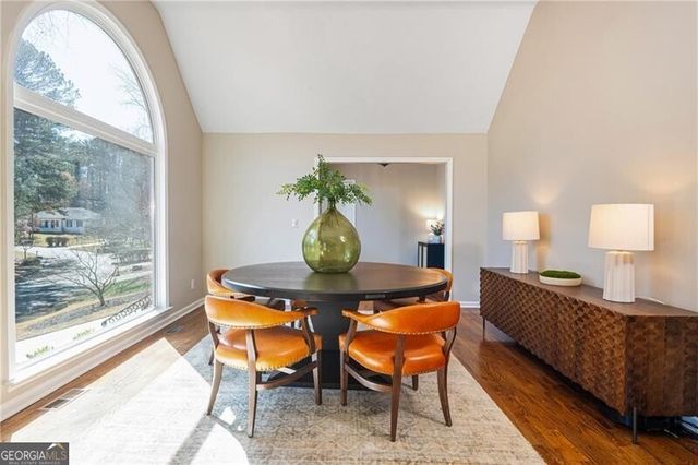 11190 Surrey Park Trail, Johns Creek, GA 30097