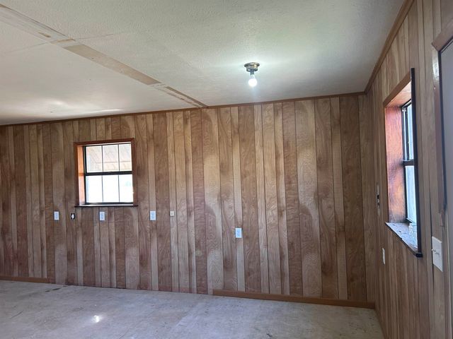3091 Chipmunk, Gilmer, TX 75644