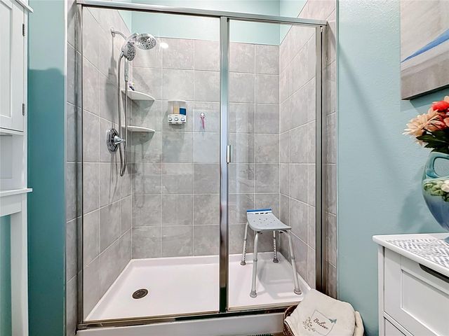 6013 CLAYSTONE WAY, Mount Dora, FL 32757