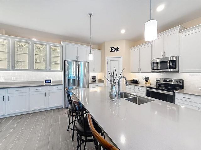 6013 CLAYSTONE WAY, Mount Dora, FL 32757