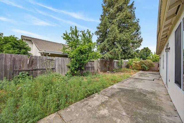 3231 STRICKLAND Dr, Stockton, CA 95212