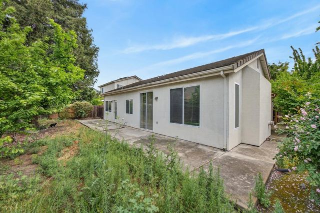 3231 STRICKLAND Dr, Stockton, CA 95212