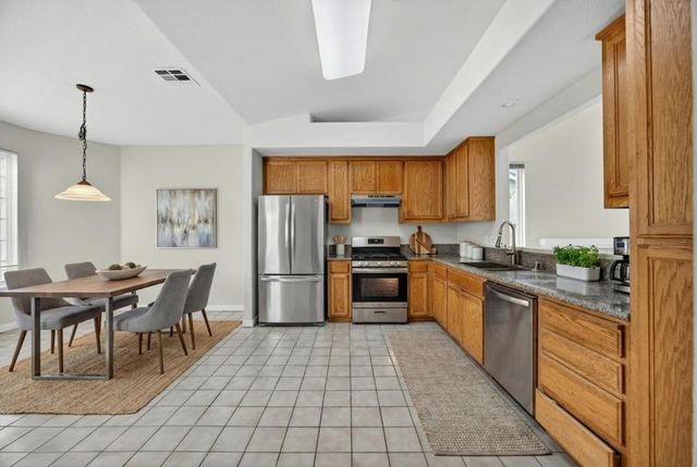 3231 STRICKLAND Dr, Stockton, CA 95212