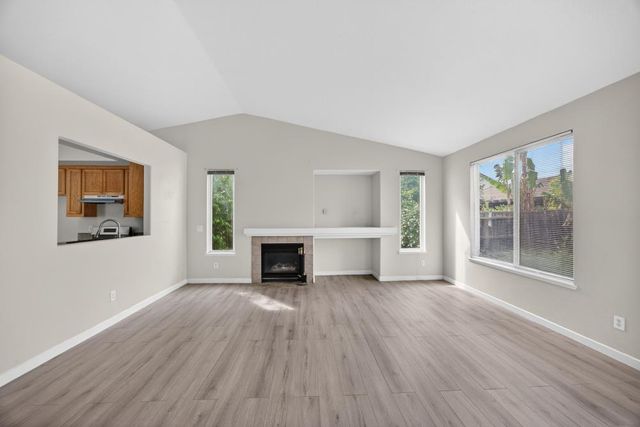 3231 STRICKLAND Dr, Stockton, CA 95212