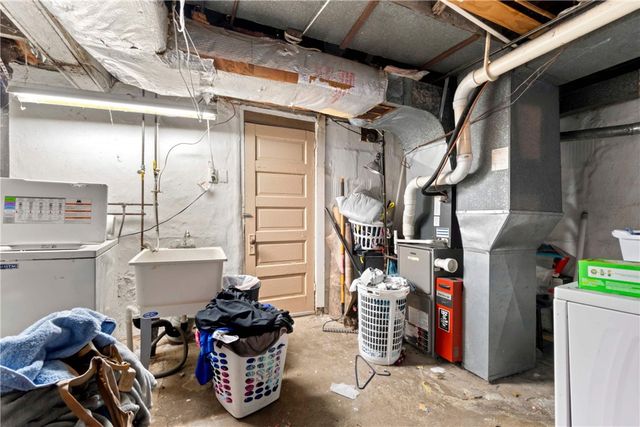 3333 Lincoln Ave, West Mifflin, PA 15122