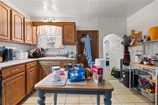 3333 Lincoln Ave, West Mifflin, PA 15122