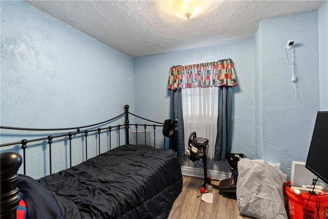 3333 Lincoln Ave, West Mifflin, PA 15122