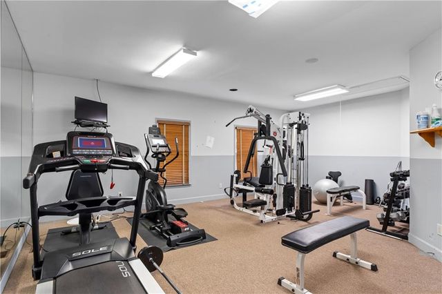 3071 Lenox NE Road 19, Atlanta, GA 30324
