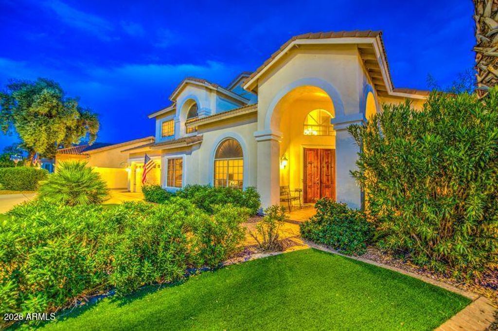 2201 E TAHITIAN Way, Gilbert, AZ 85234 — exterior