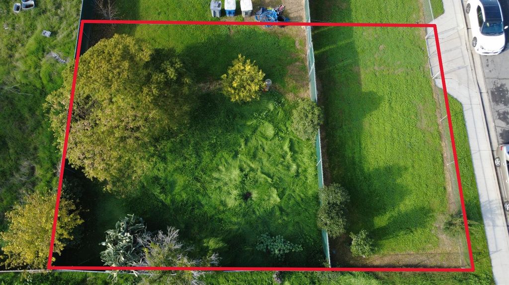 491 W Fir Avenue, Fresno, CA 93650