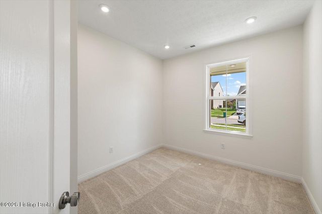10503 Vista View Dr, Louisville, KY 40291
