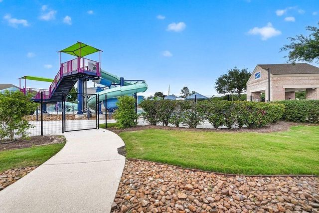 2010 Balsam Lake Lane, Pearland, TX 77584
