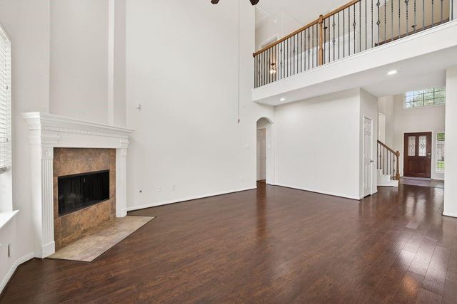 2010 Balsam Lake Lane, Pearland, TX 77584
