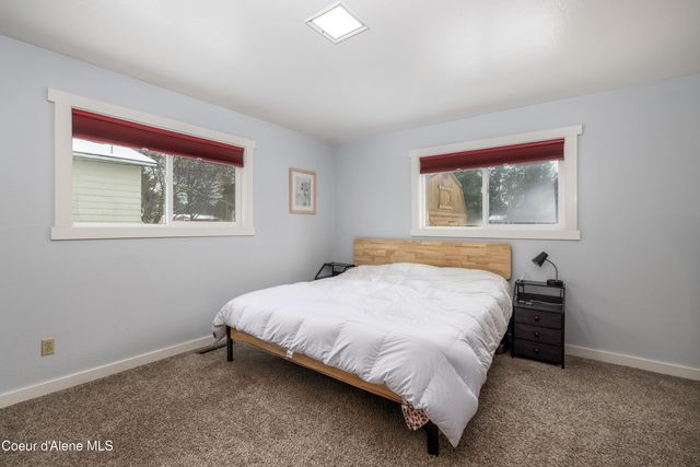 10378 N Bateman ST, Hayden, ID 83835