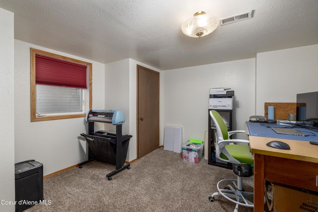 10378 N Bateman ST, Hayden, ID 83835