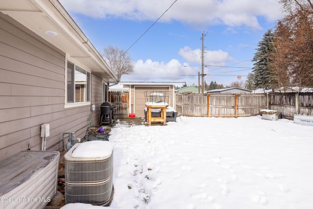 10378 N Bateman ST, Hayden, ID 83835