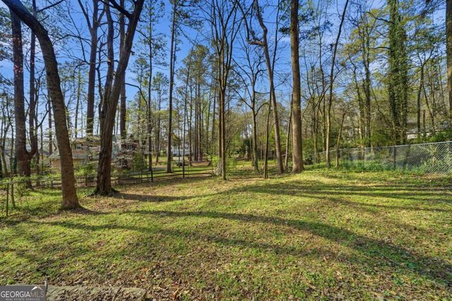 4412 Lucy Lane, Snellville, GA 30039