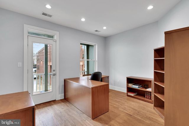 525 2ND ST NE, Washington, DC 20002