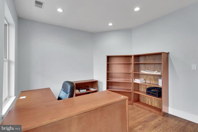 525 2ND ST NE, Washington, DC 20002