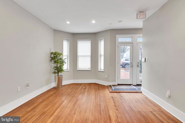 525 2ND ST NE, Washington, DC 20002