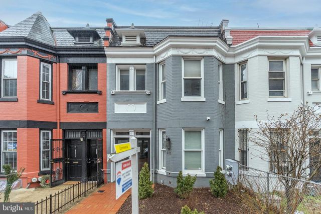 525 2ND ST NE, Washington, DC 20002