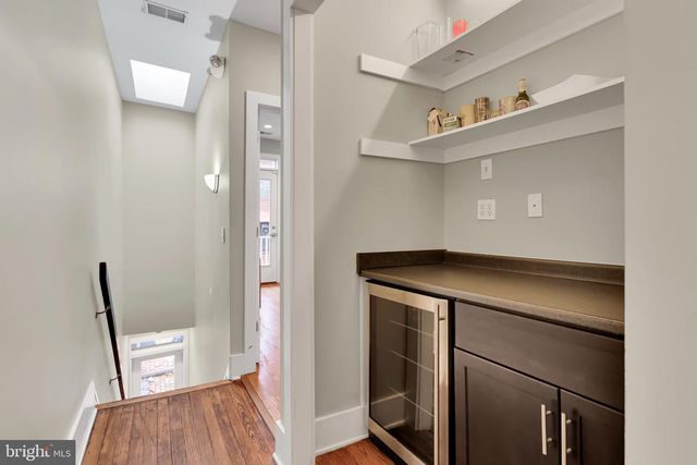 525 2ND ST NE, Washington, DC 20002