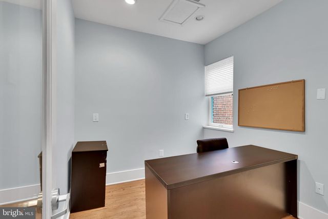 525 2ND ST NE, Washington, DC 20002