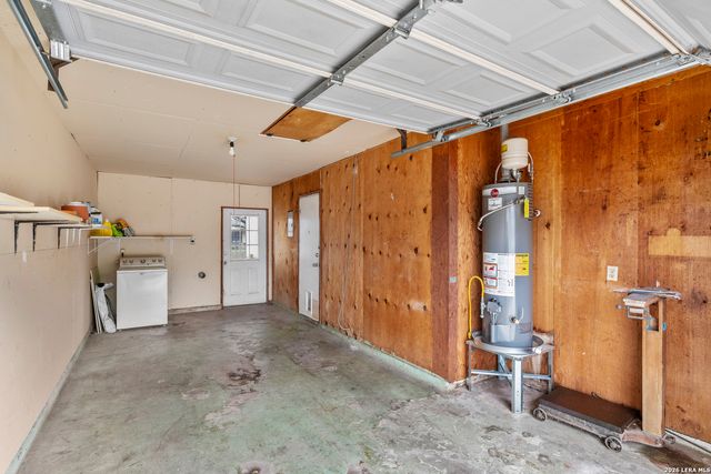 7343 Pipe Spring St, San Antonio, TX 78238