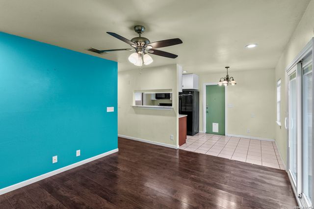 7343 Pipe Spring St, San Antonio, TX 78238