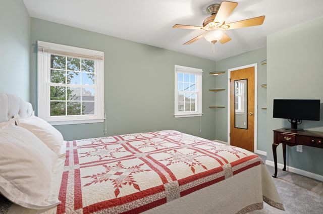 325 CEDAR ST, Warminster, PA 18974
