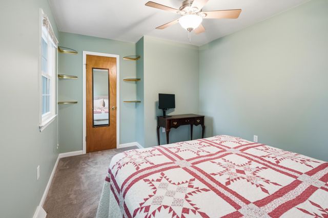 325 CEDAR ST, Warminster, PA 18974