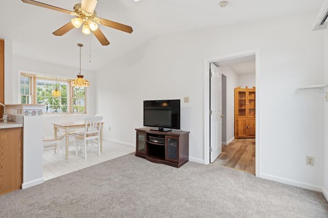 325 CEDAR ST, Warminster, PA 18974