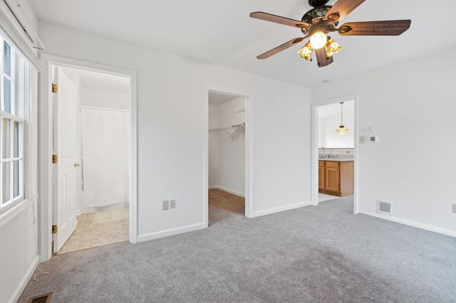 325 CEDAR ST, Warminster, PA 18974