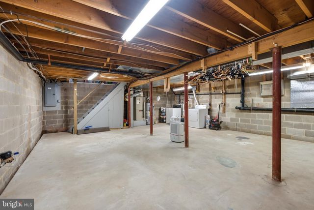 325 CEDAR ST, Warminster, PA 18974