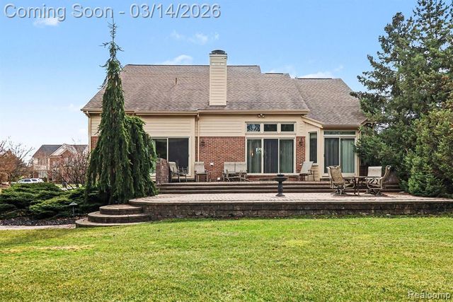 40076 Bexley Way, Northville, MI 48168