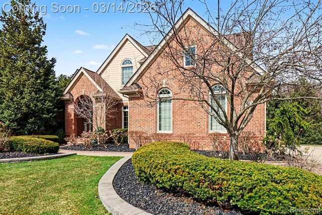 40076 Bexley Way, Northville, MI 48168