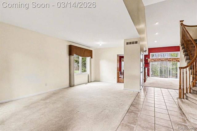 40076 Bexley Way, Northville, MI 48168