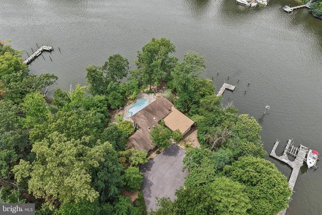 1674 HOMEWOOD LANDING RD, Annapolis, MD 21409