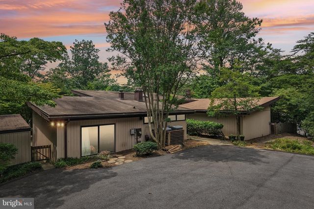 1674 HOMEWOOD LANDING RD, Annapolis, MD 21409