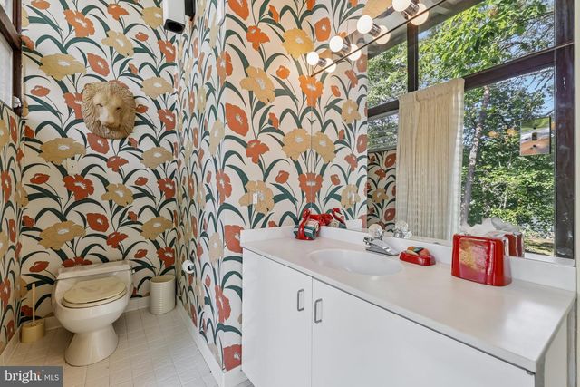 1674 HOMEWOOD LANDING RD, Annapolis, MD 21409