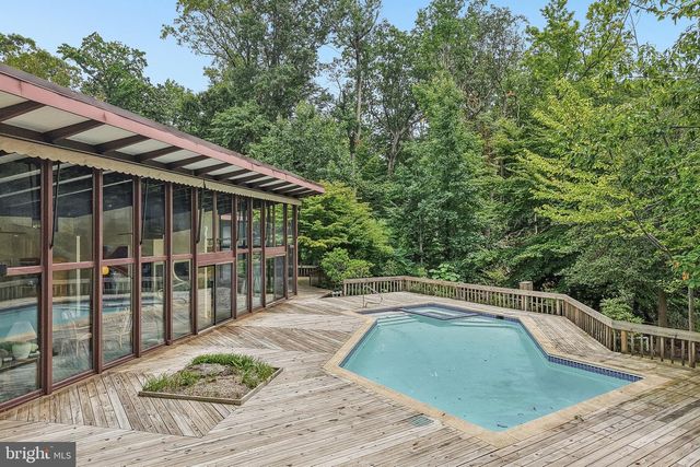 1674 HOMEWOOD LANDING RD, Annapolis, MD 21409