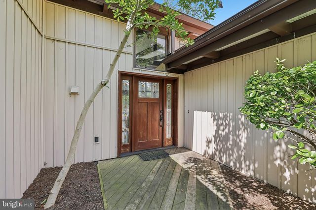 1674 HOMEWOOD LANDING RD, Annapolis, MD 21409
