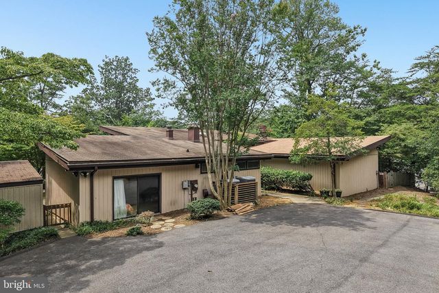 1674 HOMEWOOD LANDING RD, Annapolis, MD 21409