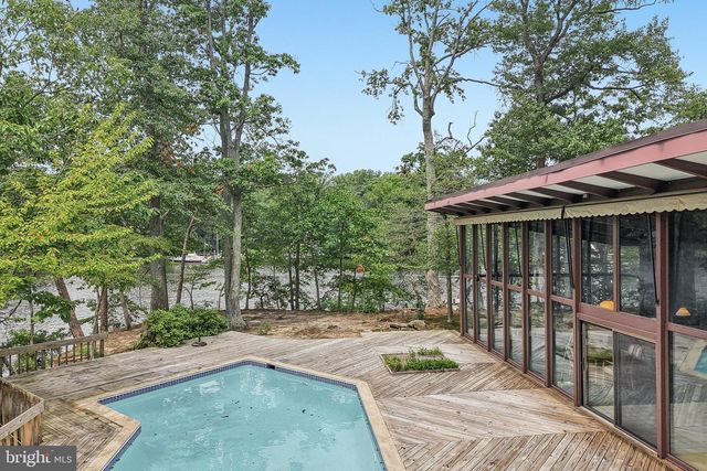 1674 HOMEWOOD LANDING RD, Annapolis, MD 21409
